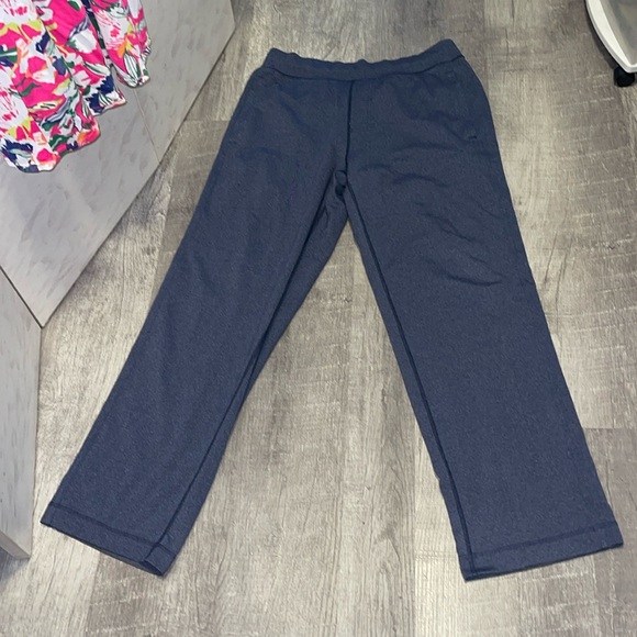 lululemon athletica Other - Men’s lululemon sweet pan size L